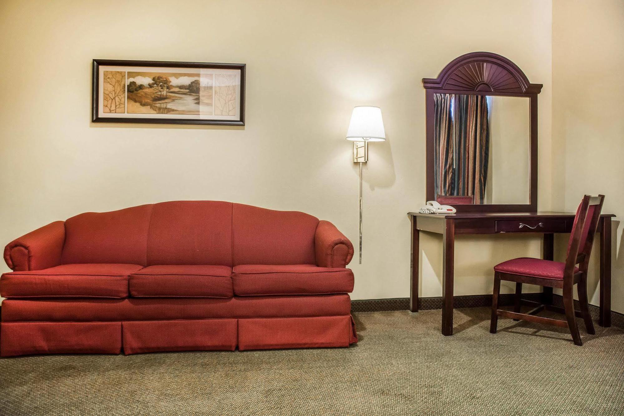 Econo Lodge & Suites Airport North Syracuse Esterno foto